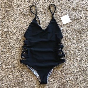 Acacia “Florence” One Piece